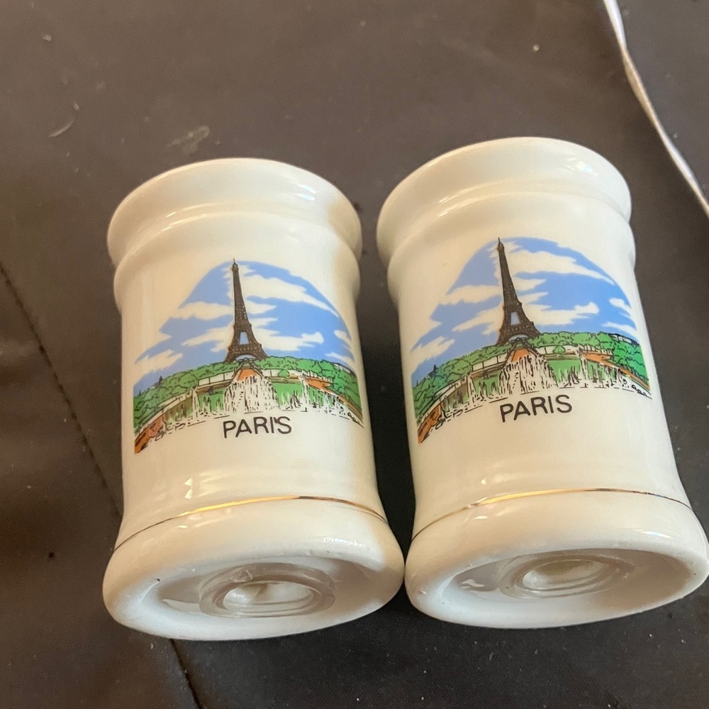 Paris Souvenir Ceramic Salt and Pepper Shakers